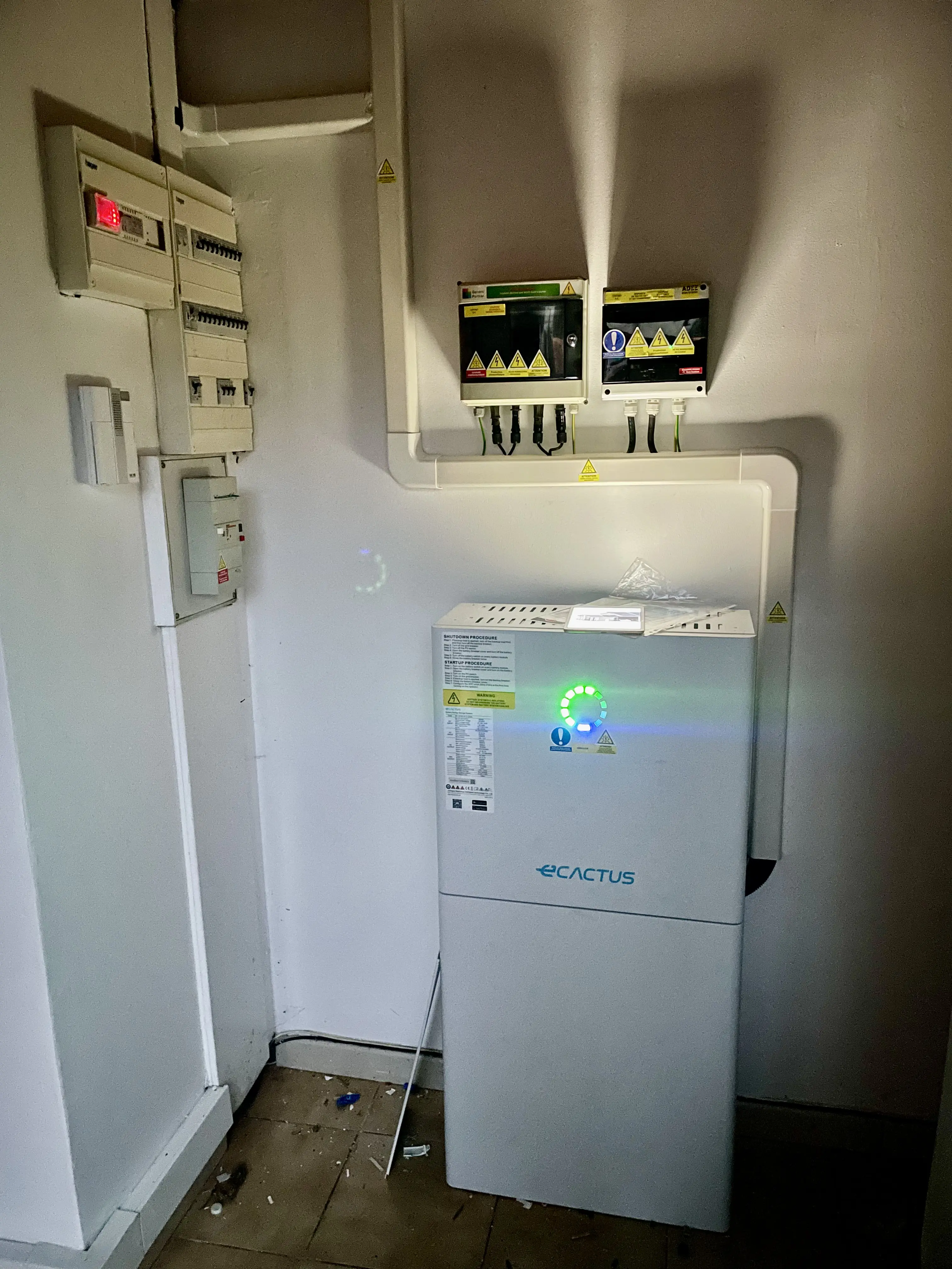 panneaux solaires ecactus katezer